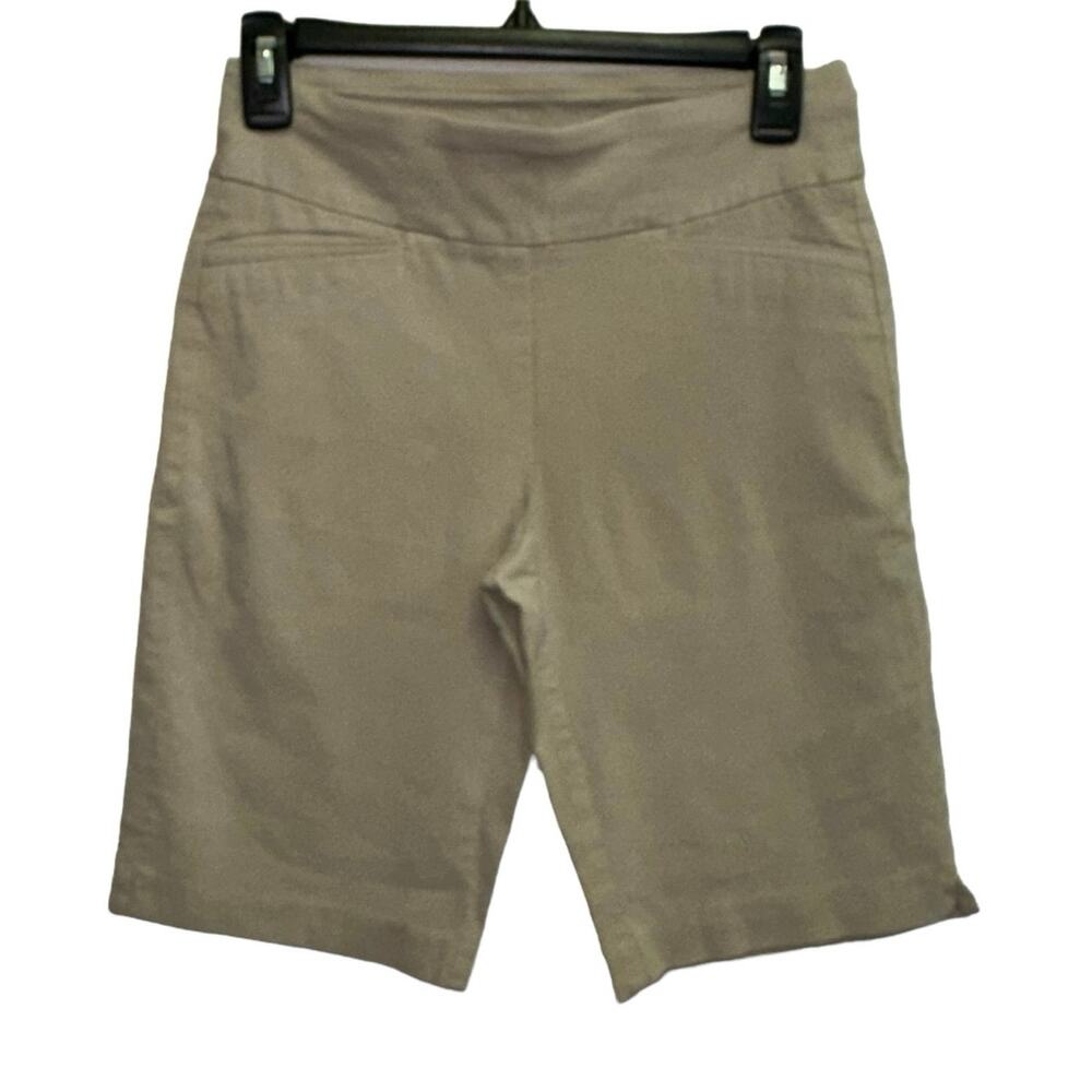 Attyre Khaki Bermuda Shorts Women’s Size 2 Pull-On Stretch Flat‎ Front Neutral